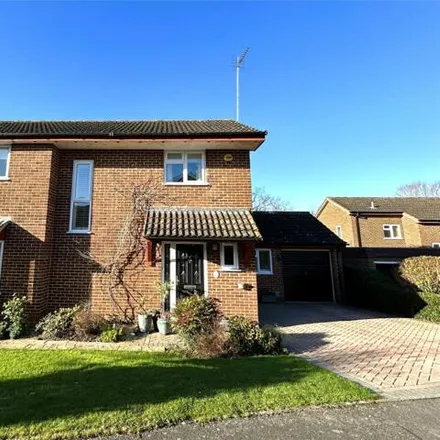 Buy this 4 bed house on 33 Somerton Gardens in Reading, RG6 5XG