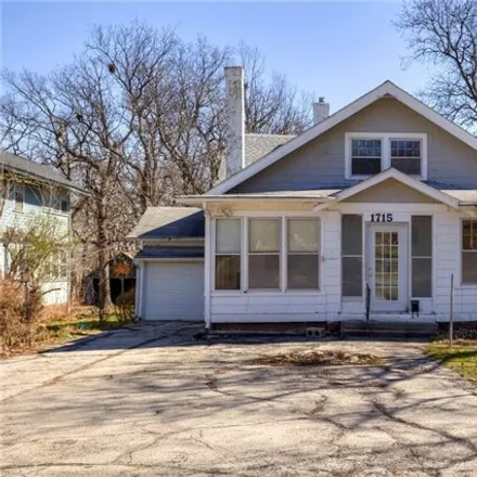 Image 7 - 1715 Arlington Avenue, Des Moines, IA 50314, USA - House for sale