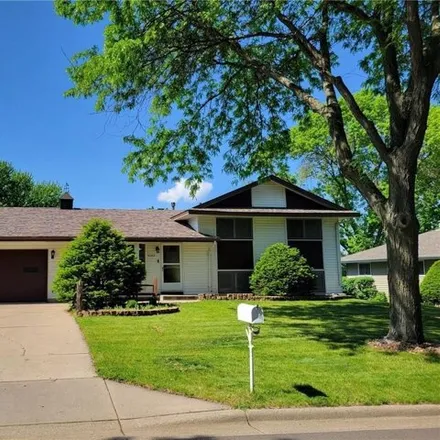 Buy this 3 bed house on 8174 Homestead Avenue South in Cottage Grove, MN 55016
