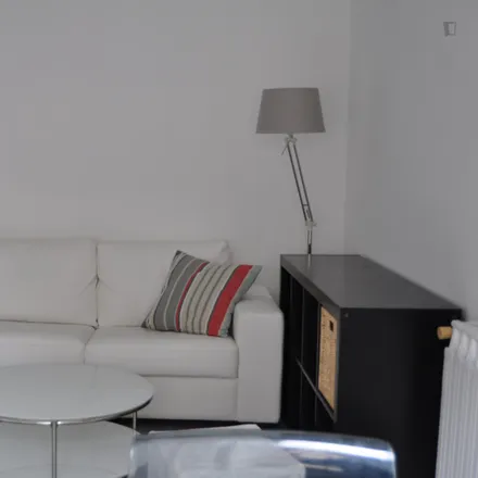 Rent this studio apartment on Madrid in Calle de Víctor Andrés Belaúnde, 4