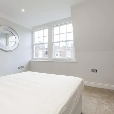 Image 2 - Catton House, Pleasant Place, Angel, London, N1 2BZ, United Kingdom - Apartment for rent