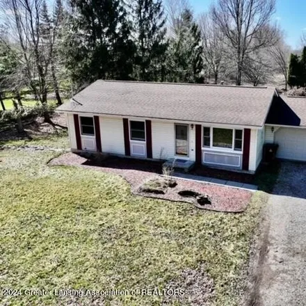 Buy this 3 bed house on 6161 Oneida Road in Benton Township, MI 48813