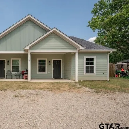 Buy this 6 bed house on 245 Gordon Street in Arp, Smith County