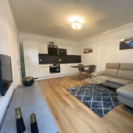 Rent this 1 bed apartment on Oberföhringer Straße 105a in 81925 Munich, Germany