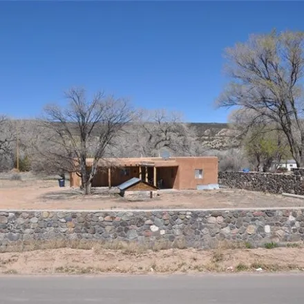 Image 2 - 533 County Road 41, Los Luceros, Rio Arriba County, NM 87511, USA - House for sale