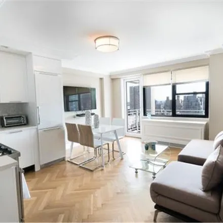 Image 3 - 242 East 87th Street, New York, NY 10028, USA - Apartment for rent