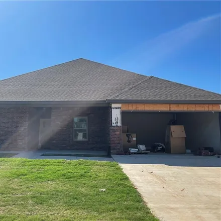 Rent this 4 bed house on 1004 Ritter Street in Springdale, AR 72764