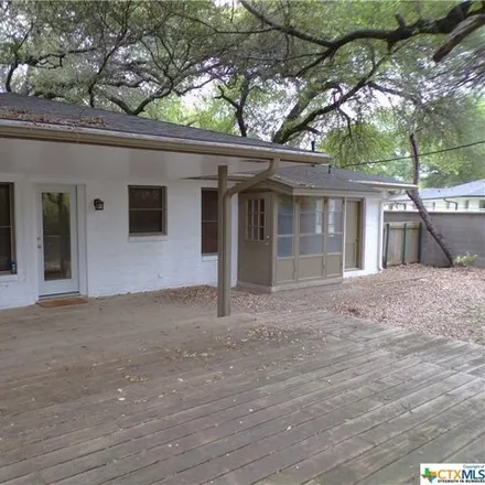Image 2 - 552 West Virginia Avenue, Temple, TX 76501, USA - House for sale