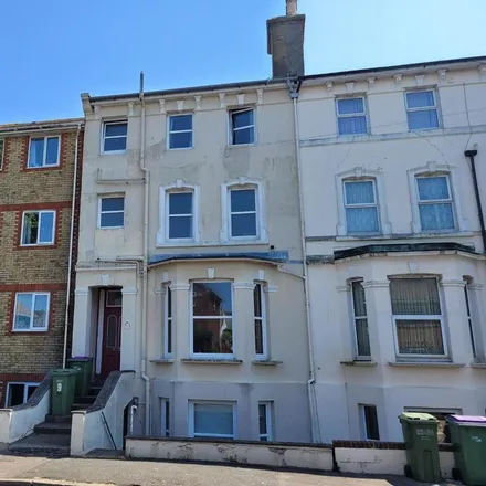 Rent this 2 bed apartment on Lennard Road in Folkestone, CT20 1PT