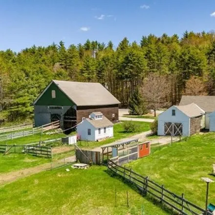 Buy this 4 bed house on Northern Rail Trail in Wilmot, Merrimack County