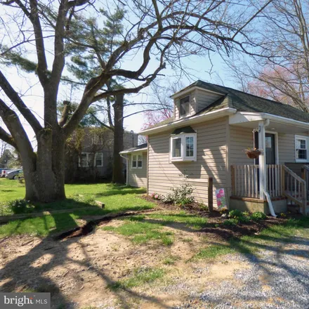 Buy this 4 bed house on 31 Lakeview Avenue in Central Park, Pennsville Township