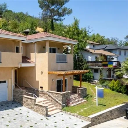 Image 2 - Bridgeport Drive, Los Angeles, CA 90065, USA - House for rent