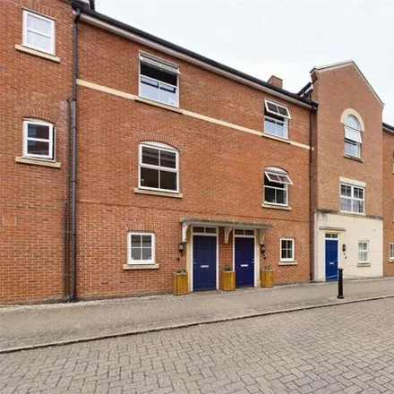 Image 1 - Moor House, Armstrong Drive, Worcester, WR1 2GL, United Kingdom - Townhouse for sale