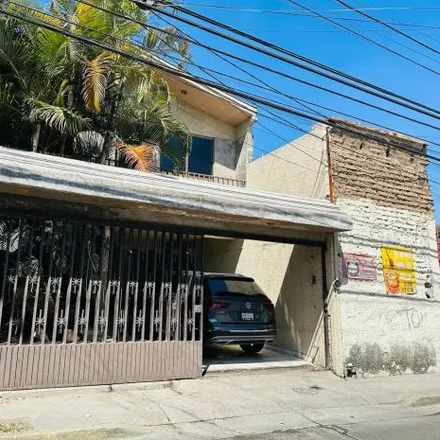 Buy this 5 bed house on Tonala in Calle 5 de Mayo, 45570 Tlaquepaque