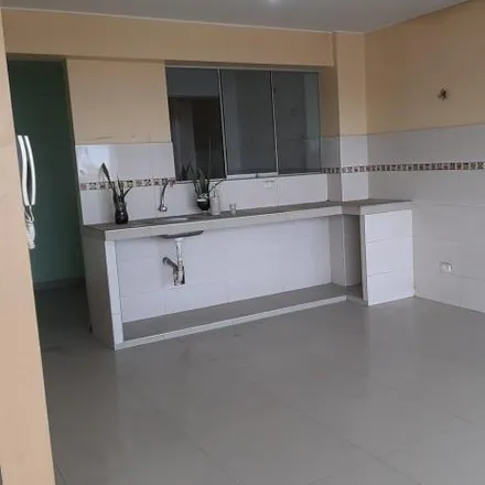 Rent this 3 bed apartment on unnamed road in San Juan de Miraflores, Lima Metropolitan Area 15804