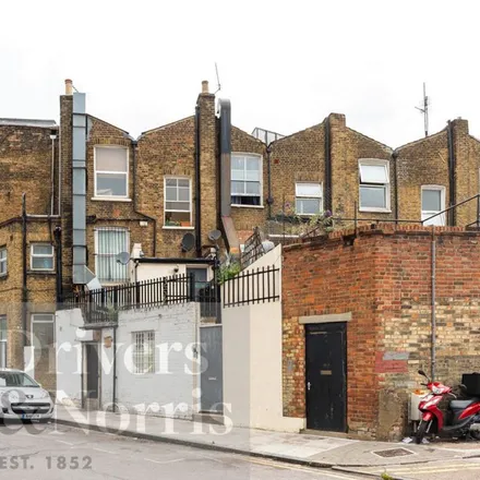 Image 8 - Jennings Close, London, RM8 1DF, United Kingdom - Apartment for rent