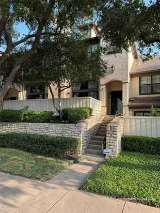 Buy this 2 bed condo on 5932 Lindenshire Lane in Dallas, TX 75230