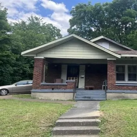 Buy this 4 bed house on 1458 Cameron Street in Shadowlawn, Memphis