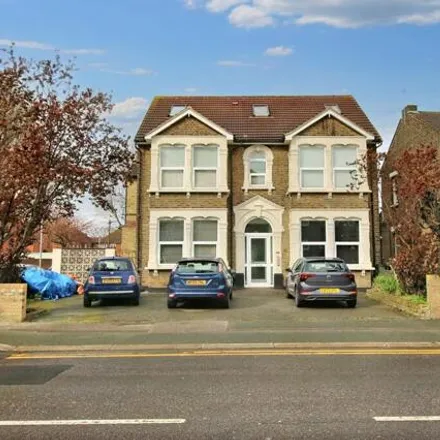 Rent this 1 bed apartment on Witham Road Romford in Heath Park Road, London