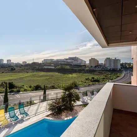 Image 4 - Rua Fernanda Machado, 2795-122 Oeiras, Portugal - Apartment for rent