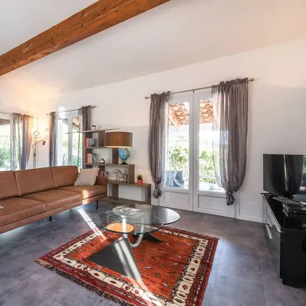 Rent this 2 bed house on 11120 Arrondissement de Narbonne