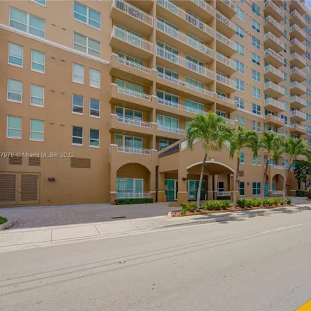Rent this 1 bed condo on 2665 Southwest 37th Avenue in Miami, FL 33133