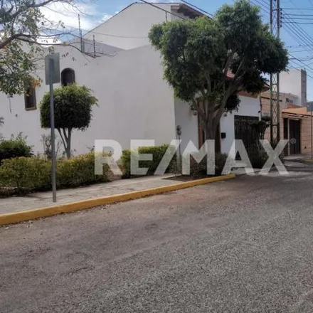 Buy this 5 bed house on Calle Ernesto Perrusquía 40 in Delegación Epigmenio González, 76147 Querétaro City