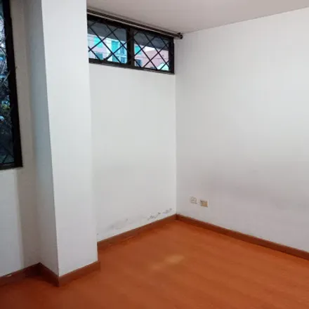 Image 6 - Cruz Verde, Calle 123, Usaquén, 110111 Bogota, Colombia - Apartment for rent