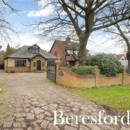 Buy this 4 bed house on Rectory Road in Little Burstead, CM12 9UA