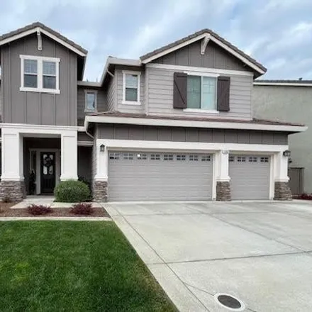 Buy this 5 bed house on 1028 Georgetown Way in Rocklin, CA 95765