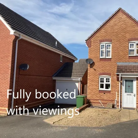 Rent this 3 bed house on Haymaker Way in Wimblebury, WS12 0FU