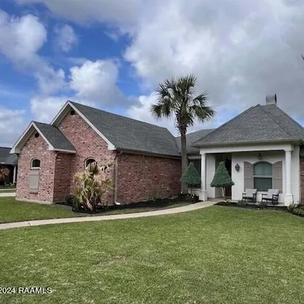 Image 2 - 240 Crest Hill Drive, Youngsville, LA 70592, USA - House for sale