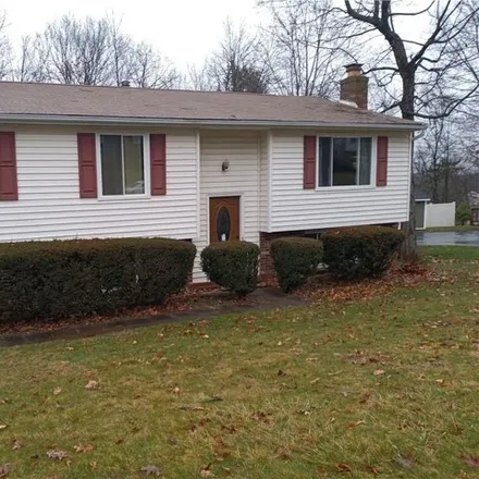 Image 4 - 128 Blackshire Rd, Butler, Pennsylvania, 16001 - House for sale