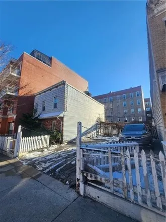 Buy this 3 bed house on 760 41st Street in New York, NY 11232