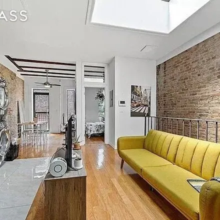 Rent this 4 bed house on 201 West 134th Street in New York, NY 10030