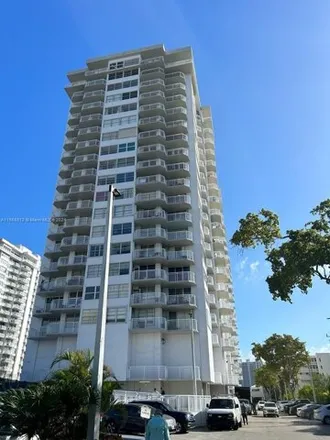 Image 1 - Plaza Del Prado Condominium Association Inc, 18071 Biscayne Boulevard, Aventura, FL 33160, USA - Condo for sale