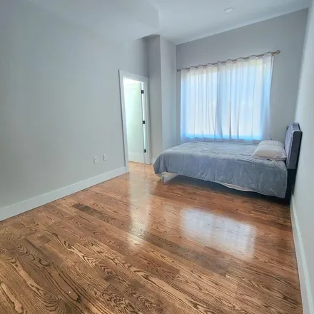 Rent this 5 bed apartment on 95 Jefferson Avenue in Jersey City, NJ 07306