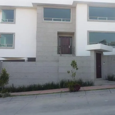 Buy this 4 bed house on Privada General Miguel Miramón in Lomas Verdes 5ta Sección, 53126 Naucalpan de Juárez