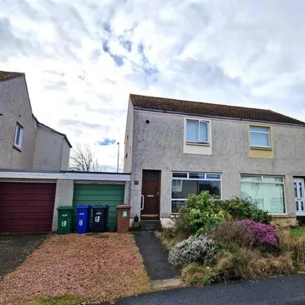 Buy this 2 bed duplex on Winram Place in St Andrews, KY16 8XH