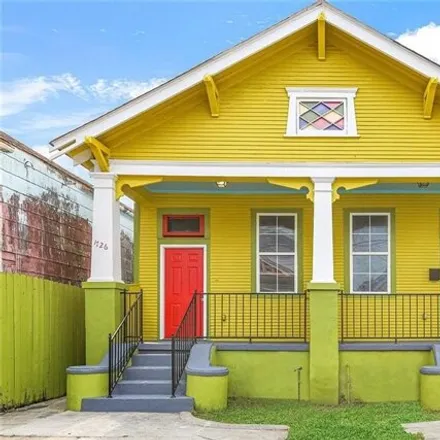 Rent this 3 bed house on 1728 Frenchmen Street in Faubourg Marigny, New Orleans