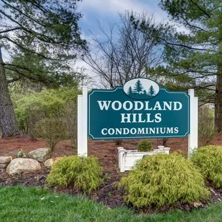 Rent this 2 bed townhouse on Woodland Hills Drive in Southgate, Campbell County
