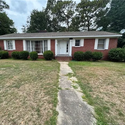 Image 1 - 1817 Cascade Street, Fayetteville, NC 28301, USA - House for sale