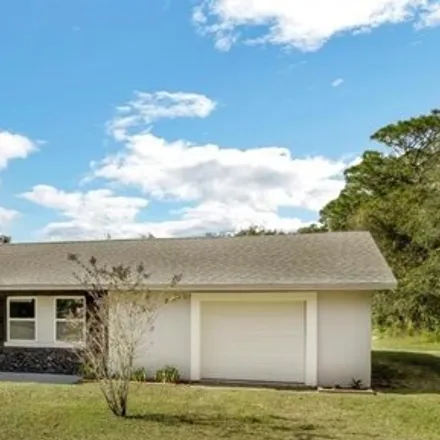 Buy this 5 bed house on 6608 North Pagoda Tree Terrace in Citrus County, FL 34442