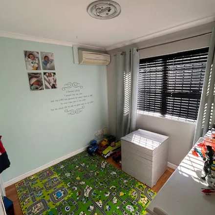 Image 2 - Franck Street, Cape Town Ward 8, Western Cape, 7560, South Africa - Apartment for rent
