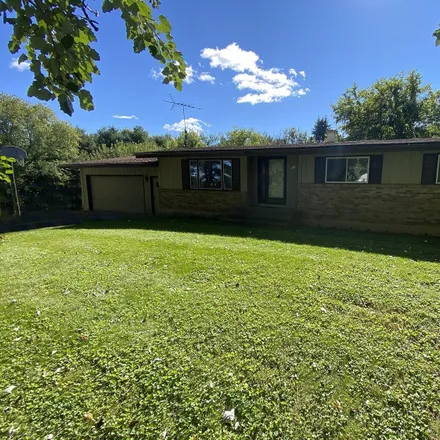 Image 1 - 331 East Pine Lane, Shannon, Carroll County, IL 61078, USA - House for sale