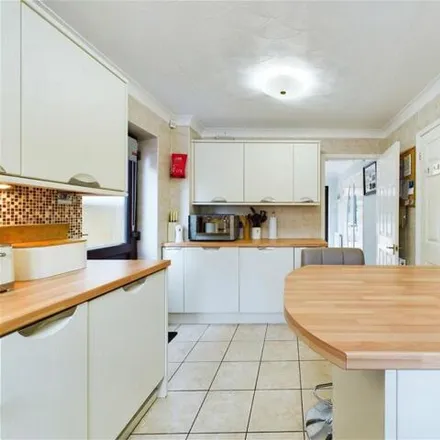 Image 9 - unnamed road, Worthing, BN13 1RP, United Kingdom - House for sale