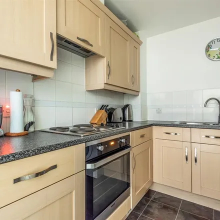 Rent this 4 bed apartment on Higham Road in London, N17 6NQ