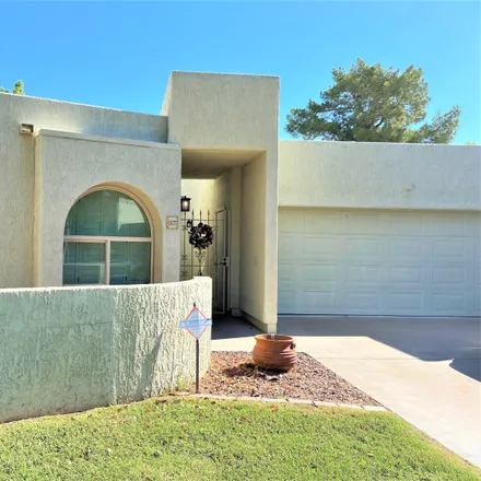 Buy this 2 bed townhouse on 3001 West Katie Lane in Maricopa County, AZ 85340
