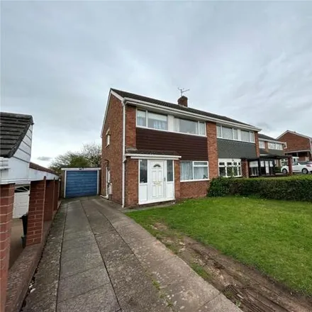 Buy this 3 bed duplex on Teaugues Crescent in Oakengates, TF2 6RD