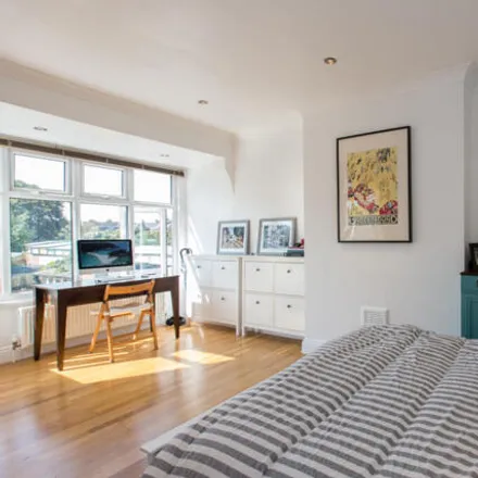 Image 5 - Trinity Road, Londres, London, Sw17 - Apartment for sale